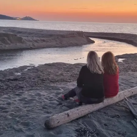 Hébergement de vacances La Tre Palme Valledoria (Sardinia)